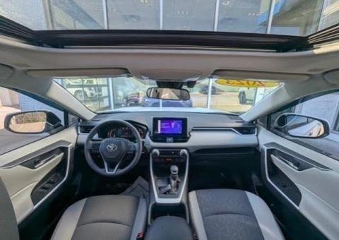 Selling My 2023 Toyota Rav 4 XLE AWD