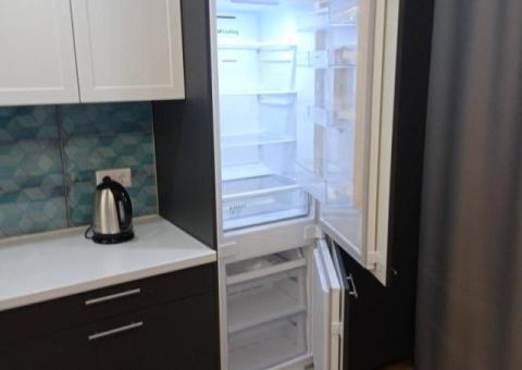 УСТАНОВКА И МОНТАЖ ВСТРАИВАЕМЫХ В МЕБЕЛЬ ХОЛОДИЛЬНИКОВ. 079550346. Кишинев Молдова. газовых плит