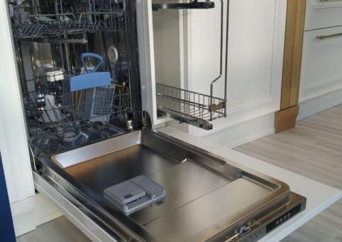 УСТАНОВКА И МОНТАЖ ВСТРАИВАЕМЫХ В МЕБЕЛЬ ХОЛОДИЛЬНИКОВ. 079550346. Кишинев Молдова. газовых плит