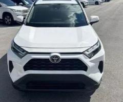 Toyota RAV4 2022 xle Full Options