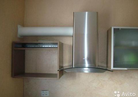 МОНТАЖ ВЫТЯЖКИ В КУХНЕ. НАД ПЛИТОЙ. ВЫВОД ТРУБЫ НА УЛИЦУ. 069495004 КИШИНЕВ. СВЕРЛИМ СТЕНЫ АЛМАЗОМ.